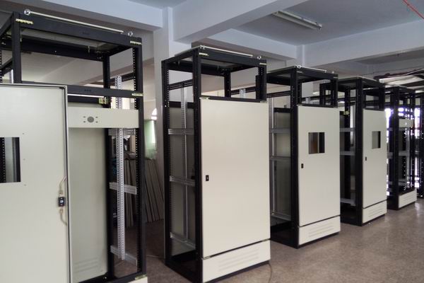 宁陵配电柜-3683厂家配电柜检修需要注意的